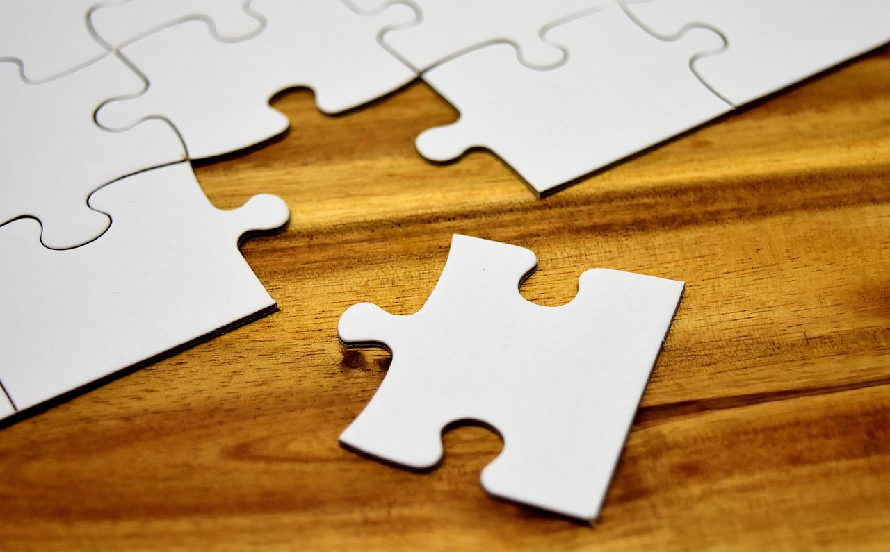 基金股票下跌怎么办?5个方法教你应对理财产品亏损,轻松控制风险 基金股票下跌怎么办?5个方法教你应对理财产品亏损,轻松控制风险