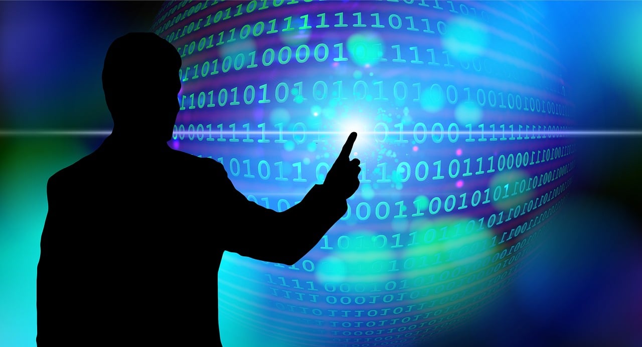 爱股轩以前都有哪些老师？揭秘廖英强等核心讲师的投资课程与特色