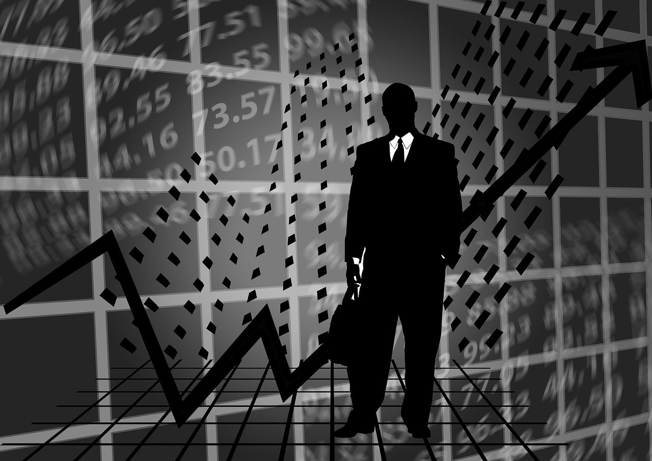 股票分析师陈建平多大?揭秘其年龄与近20年投资生涯,助你找到靠谱分析师的成长轨迹 股票分析师陈建平多大?揭秘其年龄与近20年投资生涯,助你找到靠谱分析师的成长轨迹